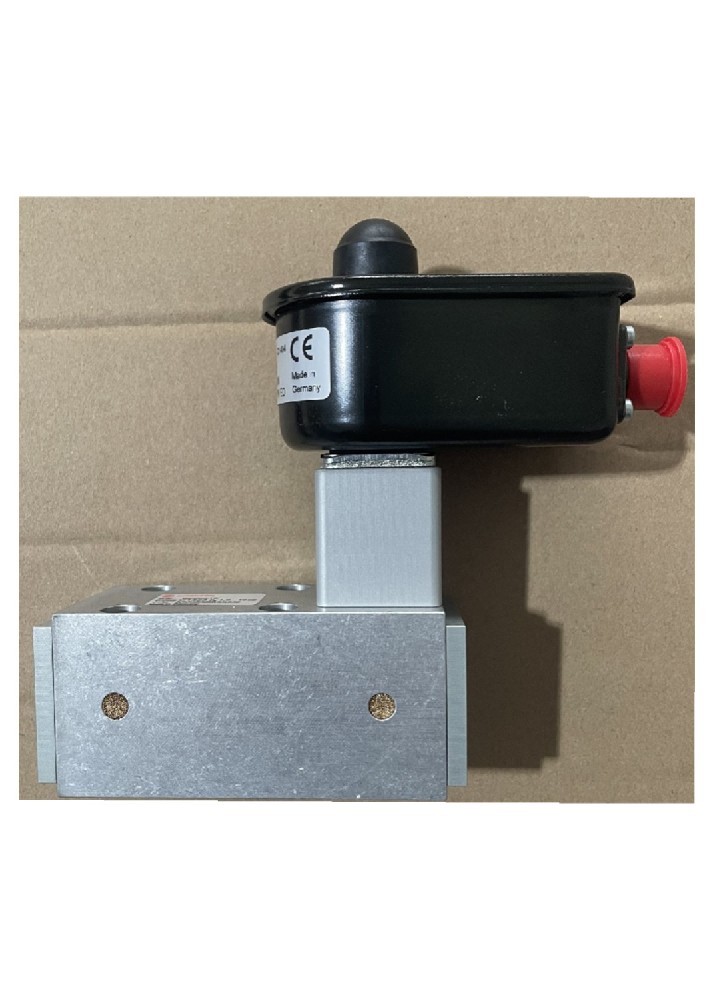 4/2增压阀0049972036（X55909600005）